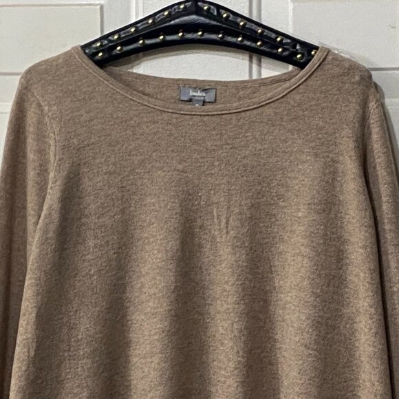 Neiman Marcus Cashmere Sz M Beige Tunic Sweater 3/4 Sleeve Asymmetrical Hem - Picture 2 of 11